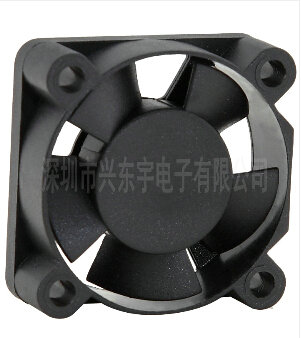 電飯煲散熱風(fēng)扇，讓米飯更鮮美